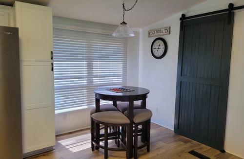 Kedron House | The DW - Spacious and Cozy