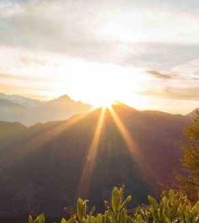 Vercorin Apartment | tHE Eagle Nest Duplex - Your Mountain Retreat