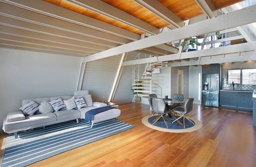 Dromana House | The Eagles Nest Best View on the Peninsula - Of all Time