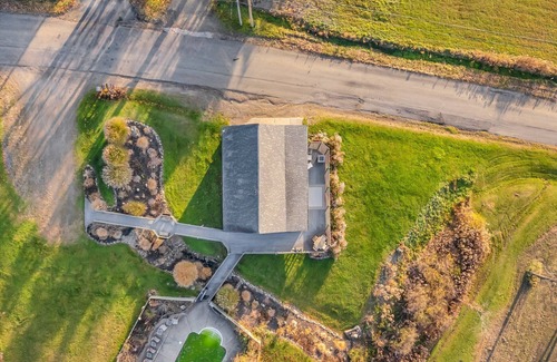 Ellicottville House | The Eagles Nest – Couples Escape