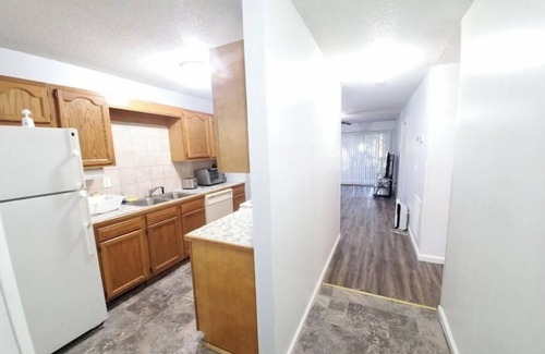 Anderson Apartment | The East Side Stay Entire Unit