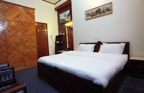 Chhota Shimla Bed & Breakfast | The Edgeworth
