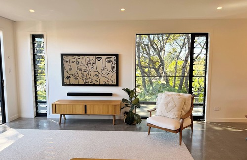 New Plymouth House | The Elevated Escape - Perfect for your Americana Getaway