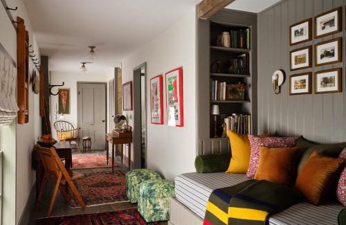 Center Lovell House | The Ell, a Historic, Luxurious 2 bed, 2 bath Private Suite in Lovell