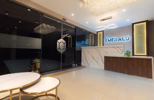Thanjavur Hotel | The Emerald