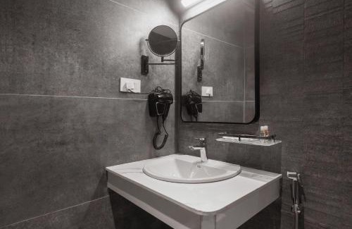 Thanjavur Hotel | The Emerald