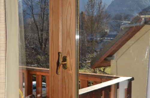 Le Bourg-d'Oisans House | The End Barn, Ferme Noemie. Ideal location for cycling/skiing Bourg d'Oisans.