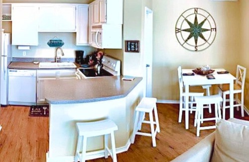 Corpus Christi Condo | "The Erin" ~ a nautical condo with beach & pond view