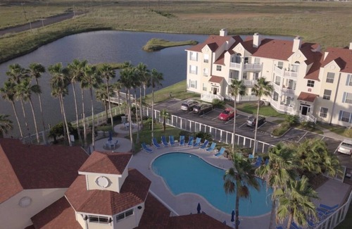 Corpus Christi Condo | "The Erin" ~ a nautical condo with beach & pond view
