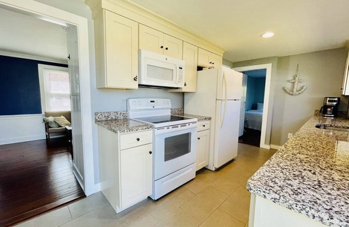 South Yarmouth Hotel | The Escape Inn