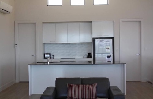 Warrenben House | The Esplanade - Large Modern holiday home with spectacular sea Views