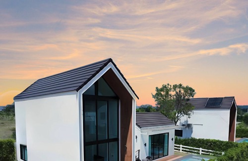 Pong Ta Long Villa | The Everest Pool Villa Khao Yai