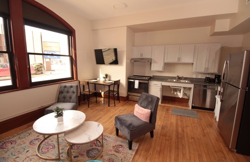 Winona Apartment | The Exchange 12 | Historic Bldg, 1 BR ADA, Dwntwn