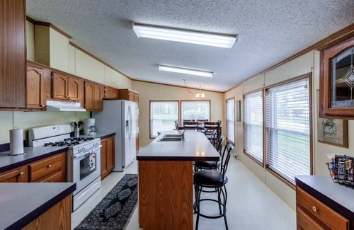 Gentryville House | The Family Oasis just 6 miles from Holiday World