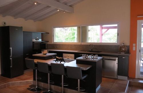 Cagnotte House | The Farm Buddhas, near Dax, 40mn Seignosse/Bayonne, sleeps 4-6