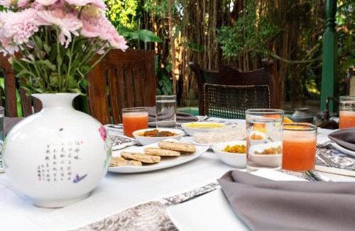 Battaramulla Bed & Breakfast | The Fern Cove Villa - Colombo