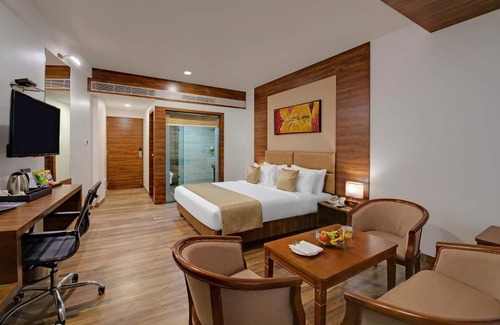 Bhuj Hotel | The Fern Residency Bhuj