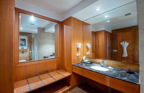 Kumarhatti Hotel | The Fern Surya Resort Kasauli Hills Dharampur