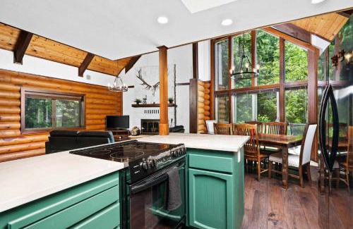 Brightwood House | The Fernwood
