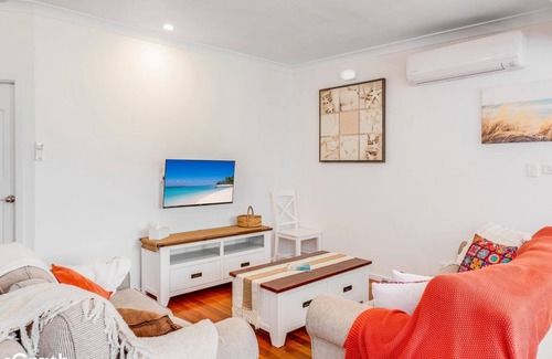 Repton Cabin | The Fig: A Peaceful Getaway Retreat Surrounded by Nature