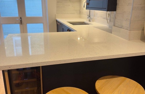 Ferndale Apartment | The finest flat in Clapham - being fully furnished
