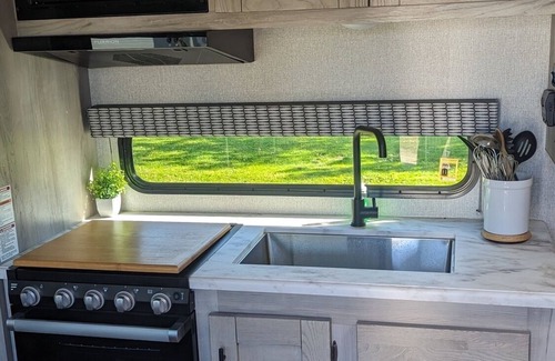 Milroy House | The Firefly Cottage - Hartman Center
