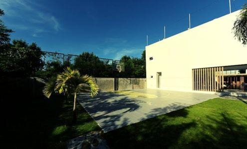 Lucap Hotel | The First Islatel