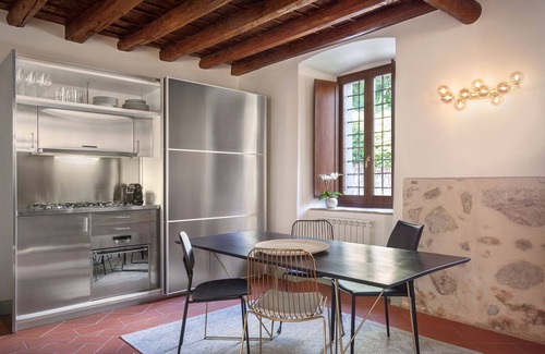 Cola House | The First of the Castle, prestigious one-bedroom apartment with lake view, swimming pool