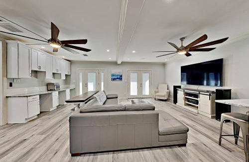 Rockport House | The Flamingo Place