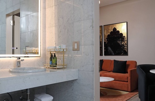 Downtown Winnipeg Hotel | The Fort Garry Hotel, Spa and Conference Centre, an Ascend Collection Hotel