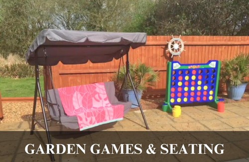 Parley Villa | The Fortis House, Bournemouth, with Swimming Pool and Hot Tub Jacuzzi