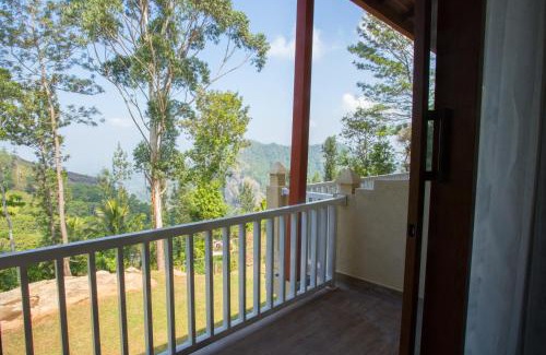 Kadugannawa Hotel | The Fortress Balumgala