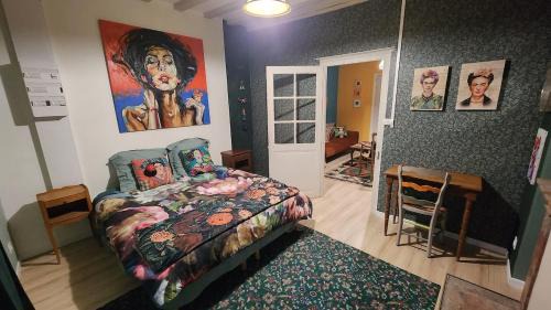 Sille-le-Guillaume Apartment | The Frida