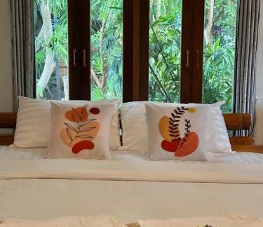 Mu Si Cabin | The Frog Khaoyai Resort เดอะฟร็อกเขาใหญ่ รีสอร์ท