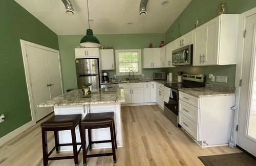 Seneca Cottage | The Froghouse at Redland Ranch