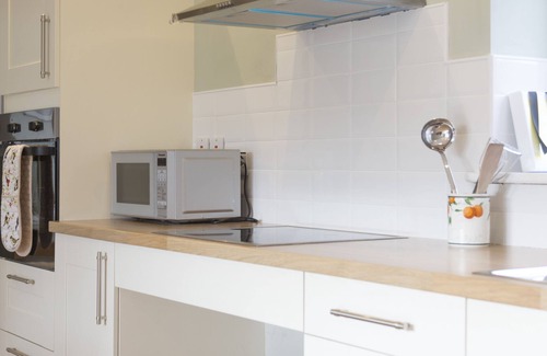 Kirk Braddon Cottage | The Fuchsias - a holiday cottage that sleeps 6 guests in 3 bedrooms