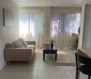 East Brisbane Bed & Breakfast | The Gabba B&B