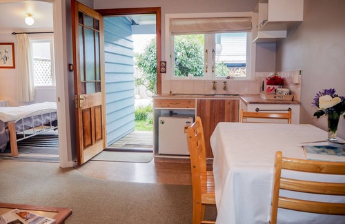 Picton House | The Gables B&B