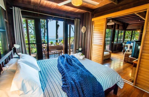 Seventeen Seventy House | The Gallery - Beach hideaway in stunning 1770