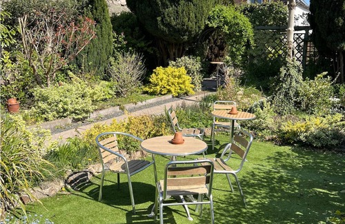 Coalbrookdale Apartment | The Garden Apartment - Heart of Ironbridge