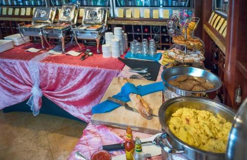 Downtown Hotel | The Gardens Hotel