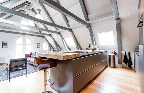 Van Lennepbuurt Apartment | The Gem of Jordaan- A unique loft in Amsterdam