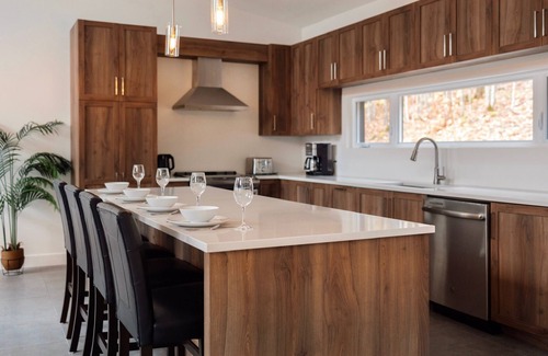 Piopolis House | The Gibson & Spa and fireplace