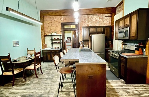 Marshall House | The Ginocchio Meyer Home!