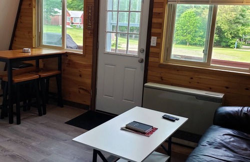 Campton Cottage | The Gnome Home Cottage located near white mountain NH