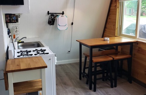 Campton Cottage | The Gnome Home Cottage located near white mountain NH