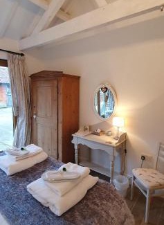 Harleston House | The Granary 3 Bed Home Stradbroke