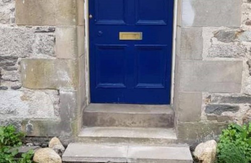 Grantown-on-Spey Apartment | The Granary in The Square in the heart of the town
