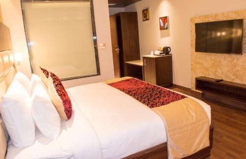 Phagwara Hotel | The Grand Ambassador