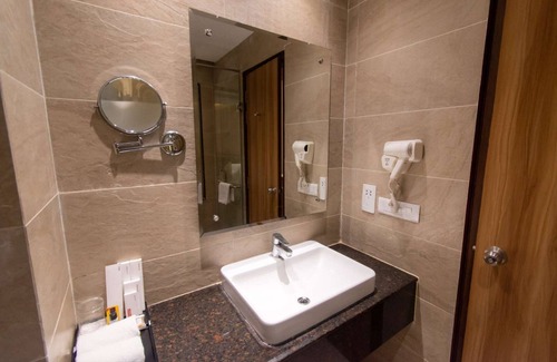 Phagwara Hotel | The Grand Ambassador